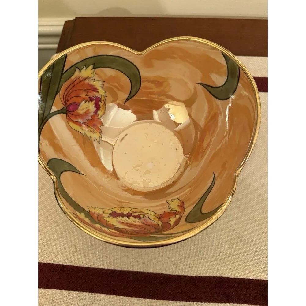 VTG Noritake Lusterware Bowl w/ Iridescent Peach Interior Painted Floral Motifs.